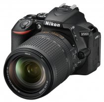 Купить Зеркальный фотоаппарат Nikon D5600 Kit (AF-S 18-140 VR)
