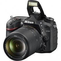 Купить Цифровой зеркальный фотоаппарат Nikon D7200 kit (18-140mm VR)