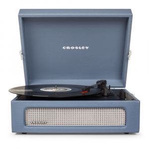 Купить Виниловый проигрыватель CROSLEY VOYAGER Washed Blue  (CR8017A-WB)