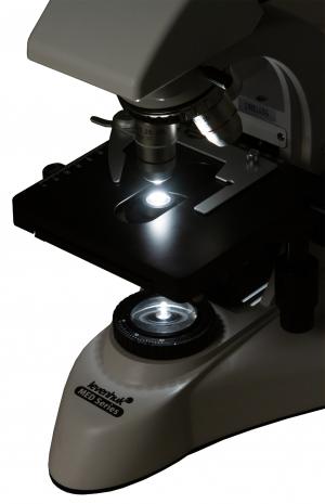 Купить Микроскоп цифровой Levenhuk MED D20T LCD, тринокулярный