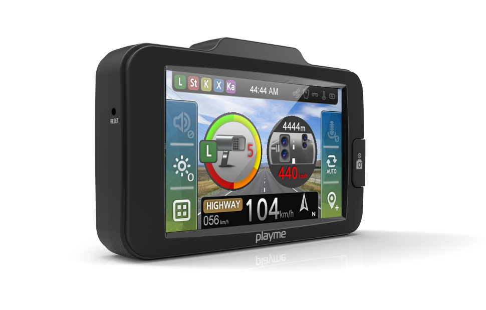 Практичность и удобство – дорога под контролем с PlayMe P500 TETRA
