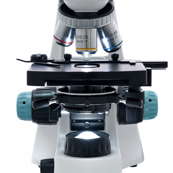 Купить Микроскоп цифровой Levenhuk D400T, 3,1 Мпикс, тринокулярный