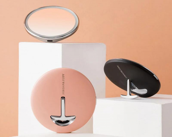 Купить Косметическое зеркало Xiaomi Jordan&Judy LED Makeup Mirror (Silver) 1143950