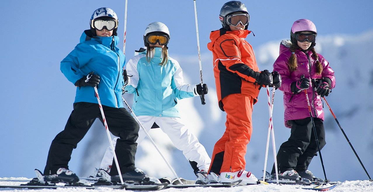 Узнайте все о современных лыжах. Что выбрать ребенку?