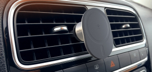 Автомобильный держатель Belkin Magnetic Car Vent Mount (WIC003btGR) для iPhone 12 (Silver)