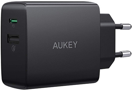 Купить Сетевое зарядное устройство AUKEY 2 порта, USB A Quick Charge 3.0 / USB - C power delivery 18 ватт